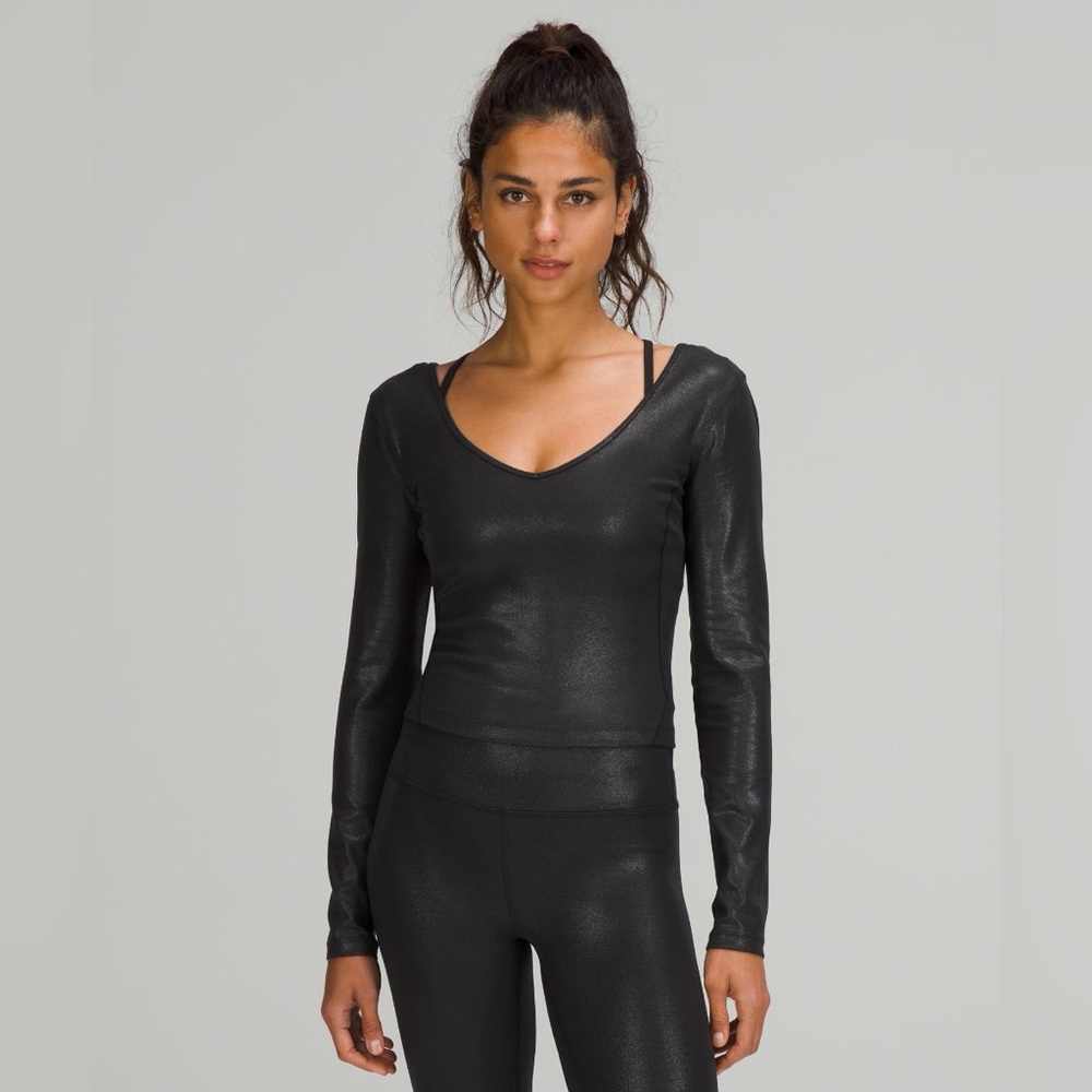 Lululemon Align Shiny Black V Neck Long Sleeve Crop Size 6